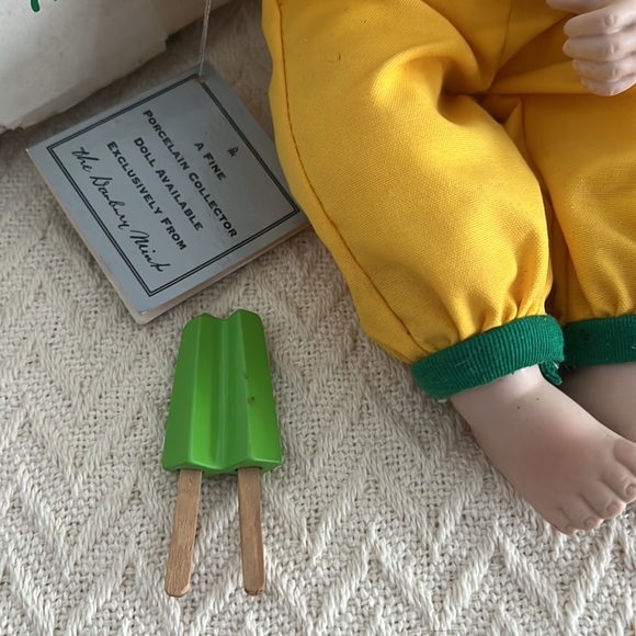 Jeffrey by Judy Belle Porcelain Doll New in Box - Danbury Mint - Picture 8 of 10